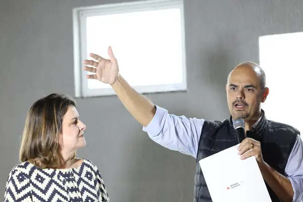 Governo de Minas entrega obras de Unidade Básica de Saúde em Inimutaba