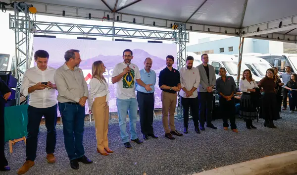 Governo de Minas vistoria obras de Unidade Básica de Saúde em Carmo do Rio Claro