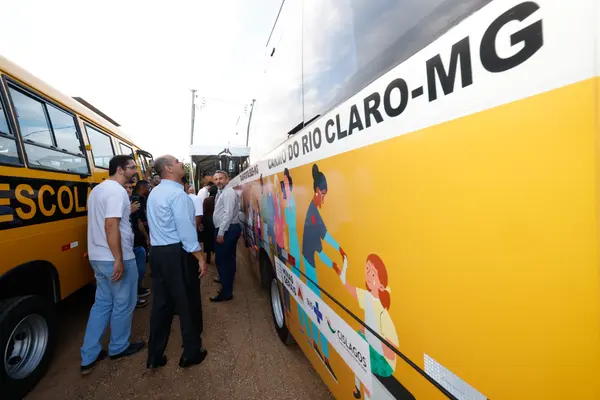 Governo de Minas vistoria obras de Unidade Básica de Saúde em Carmo do Rio Claro