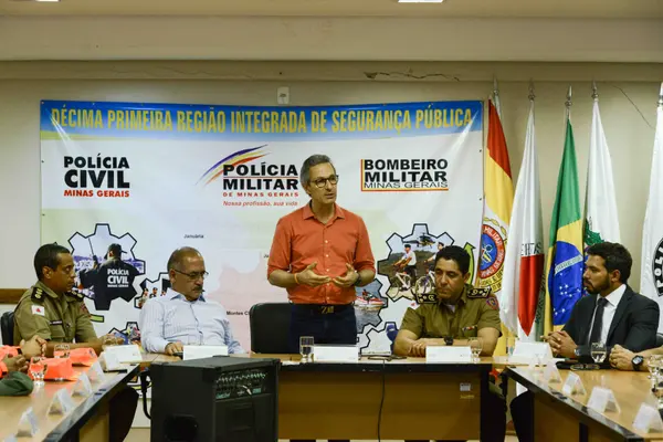 O governador enalteceu o trabalho realizado pela Polícia Militar, Polícia Civil, Corpo de Bombeiros e o Sistema Prisional