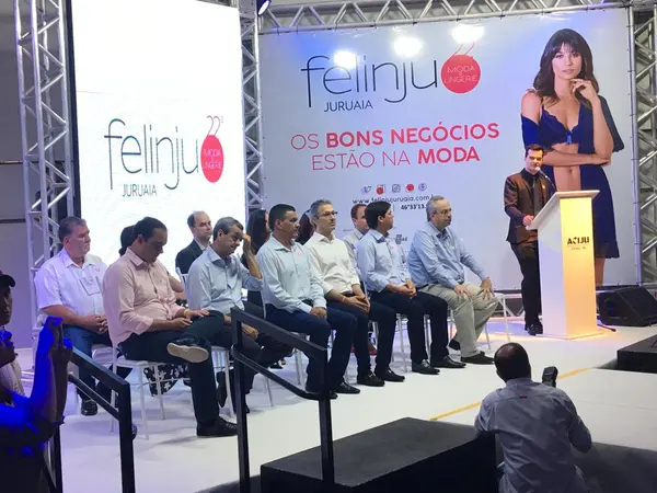 O governador destacou que a feira fortalece as pequenas, médias e grandes empresas do segmento