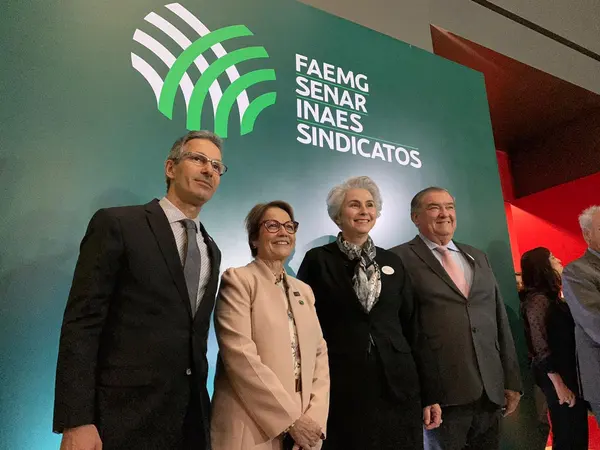 Romeu Zema participa de entrega da Medalha do Mérito Rural e destaca importância do produtor
