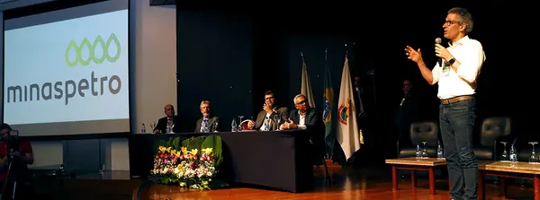 O governador destacou a necessidade de reformas estruturais na legislação para que o Estado possa voltar a se desenvolver