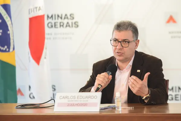 Secretário Carlos Eduardo Amaral (Saúde) explica que o escritório também sinaliza a necessidade de expansão de leitos