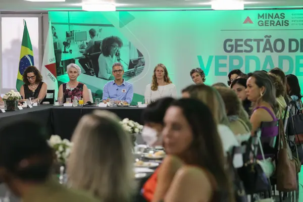 Mulheres ocupam quase 40% dos cargos do primeiro escalão do Governo de Minas