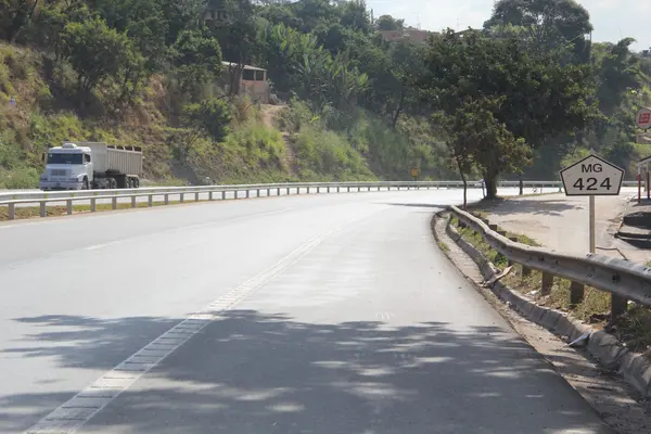Concessão da rodovia MG-424, na RMBH, vai gerar mais de 230 empregos diretos