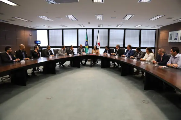 Governo de Minas assina convênio inédito com consórcio intermunicipal pelo Minas Reurb
