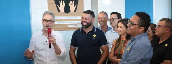 Governo de Minas leva Projeto Mãos Dadas e melhorias a mais de 200 alunos de escola municipal em Chapada do Norte