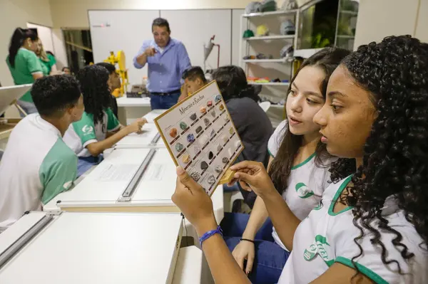 Período de credenciamento das instituições de ensino do Trilhas de Futuro já começou