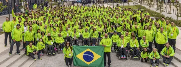Delegação brasileira de atletas paralímpicos que irá a Paris