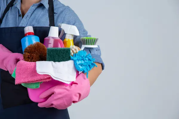 Secretaria de Saúde de Minas Gerais alerta população sobre perigos dos produtos de limpeza