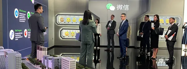 Comitiva de Minas Gerais liderada pelo governador Romeu Zema visitou o Vale do Silício da China nesta segunda-feira (16/6)