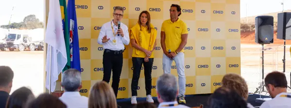 Governo de Minas acompanha anúncio de investimento de R$ 90 milhões de empresa farmacêutica no Sul de Minas