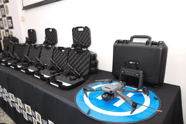 Polícia Civil de Minas Gerais amplia poder operacional com entrega de viaturas, armas e drones