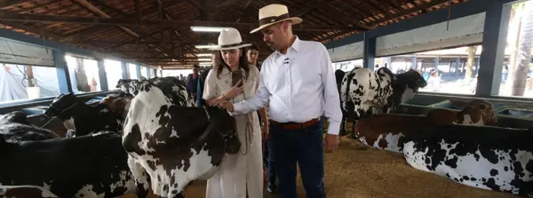 Governo de Minas participa da abertura da 91ª ExpoZebu, em Uberaba  