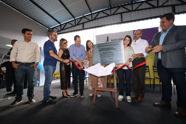 Governo de Minas amplia acesso à educação infantil com inauguração de creche em Ipanema