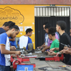 Unveil 8a21a6f614db065bb1ca2c21a5c803aede783f93e5277febbd47f37d9dbae4ca