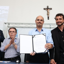 Unveil 8a21a6f614db065bb1ca2c21a5c803aede783f93e5277febbd47f37d9dbae4ca