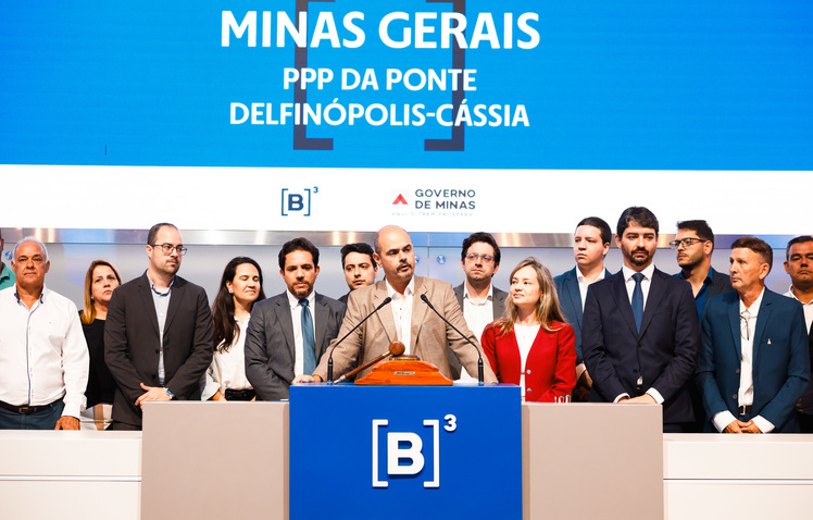 Leilao ponte delfinopolis   cau%c3%aa diniz  b3