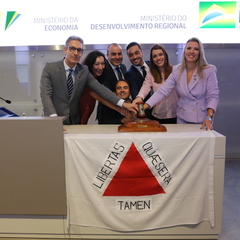 miniatura da galeria