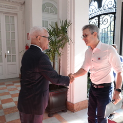 miniatura da galeria