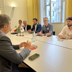 miniatura da galeria