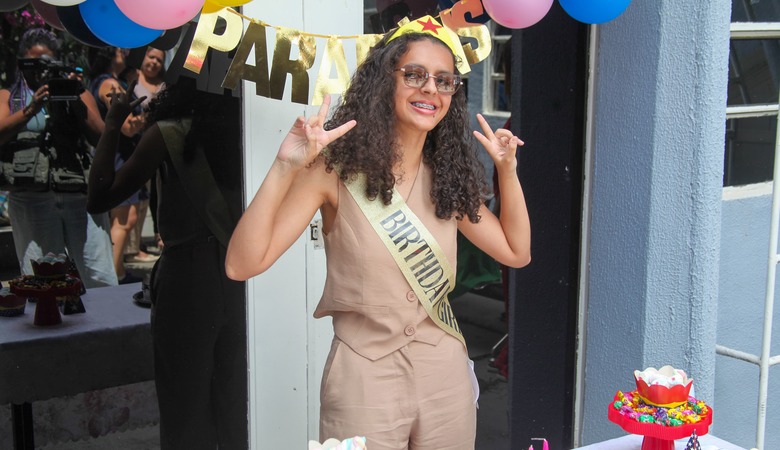 Unveil 8a21a6f614db065bb1ca2c21a5c803aede783f93e5277febbd47f37d9dbae4ca