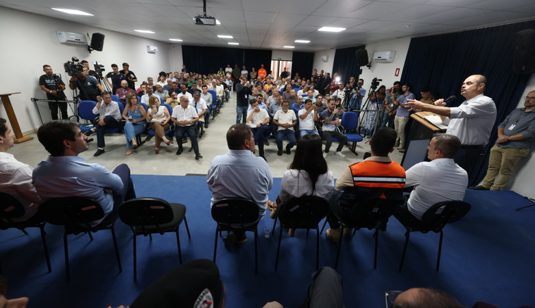 Unveil 8a21a6f614db065bb1ca2c21a5c803aede783f93e5277febbd47f37d9dbae4ca