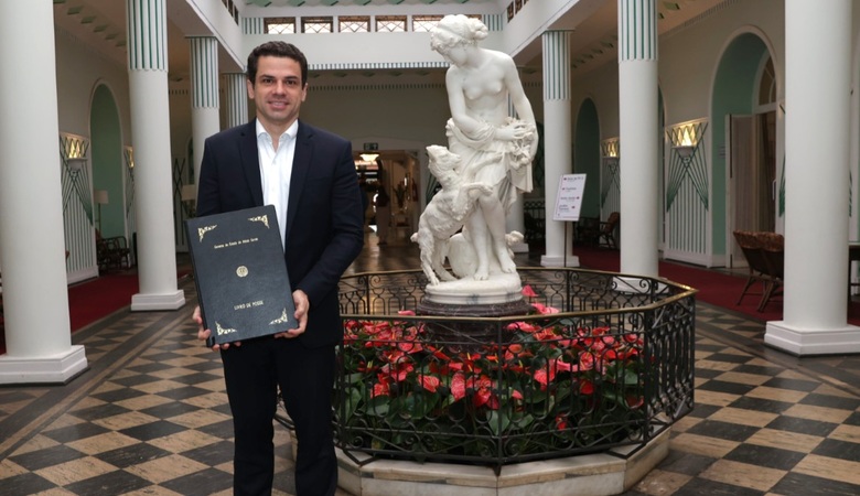 Unveil 8a21a6f614db065bb1ca2c21a5c803aede783f93e5277febbd47f37d9dbae4ca