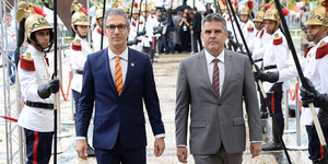 Unveil 8a21a6f614db065bb1ca2c21a5c803aede783f93e5277febbd47f37d9dbae4ca