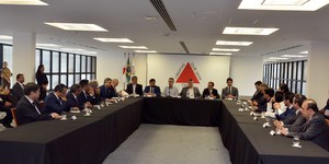 Unveil 8a21a6f614db065bb1ca2c21a5c803aede783f93e5277febbd47f37d9dbae4ca