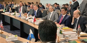 Unveil 8a21a6f614db065bb1ca2c21a5c803aede783f93e5277febbd47f37d9dbae4ca