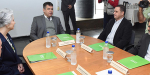 Unveil 8a21a6f614db065bb1ca2c21a5c803aede783f93e5277febbd47f37d9dbae4ca