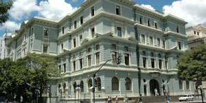 Unveil 8a21a6f614db065bb1ca2c21a5c803aede783f93e5277febbd47f37d9dbae4ca