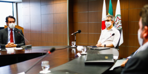 Unveil 8a21a6f614db065bb1ca2c21a5c803aede783f93e5277febbd47f37d9dbae4ca