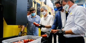 Unveil 8a21a6f614db065bb1ca2c21a5c803aede783f93e5277febbd47f37d9dbae4ca