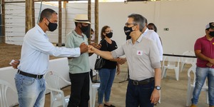 Unveil 8a21a6f614db065bb1ca2c21a5c803aede783f93e5277febbd47f37d9dbae4ca