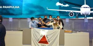 Unveil 8a21a6f614db065bb1ca2c21a5c803aede783f93e5277febbd47f37d9dbae4ca