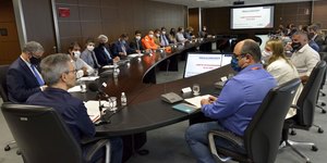 Unveil 8a21a6f614db065bb1ca2c21a5c803aede783f93e5277febbd47f37d9dbae4ca