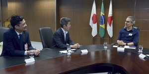 Unveil 8a21a6f614db065bb1ca2c21a5c803aede783f93e5277febbd47f37d9dbae4ca