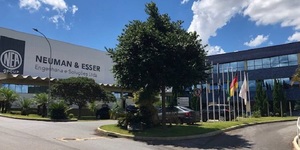 Unveil 8a21a6f614db065bb1ca2c21a5c803aede783f93e5277febbd47f37d9dbae4ca