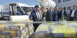 Unveil 8a21a6f614db065bb1ca2c21a5c803aede783f93e5277febbd47f37d9dbae4ca