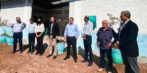 Unveil 8a21a6f614db065bb1ca2c21a5c803aede783f93e5277febbd47f37d9dbae4ca