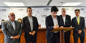 Unveil 8a21a6f614db065bb1ca2c21a5c803aede783f93e5277febbd47f37d9dbae4ca