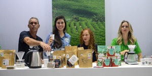 Unveil 8a21a6f614db065bb1ca2c21a5c803aede783f93e5277febbd47f37d9dbae4ca