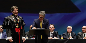 Unveil 8a21a6f614db065bb1ca2c21a5c803aede783f93e5277febbd47f37d9dbae4ca