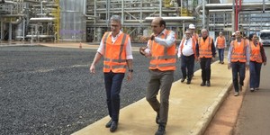 Unveil 8a21a6f614db065bb1ca2c21a5c803aede783f93e5277febbd47f37d9dbae4ca