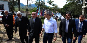 Unveil 8a21a6f614db065bb1ca2c21a5c803aede783f93e5277febbd47f37d9dbae4ca