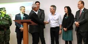 Unveil 8a21a6f614db065bb1ca2c21a5c803aede783f93e5277febbd47f37d9dbae4ca