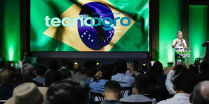 Unveil 8a21a6f614db065bb1ca2c21a5c803aede783f93e5277febbd47f37d9dbae4ca